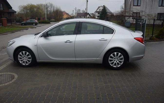 Opel Insignia cena 24900 przebieg: 113000, rok produkcji 2010 z Pyskowice małe 781